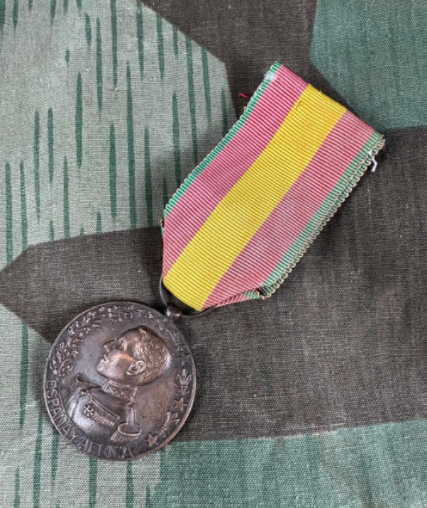 Captura de Pantalla 2025-04-24 a la(s) 23.48.01